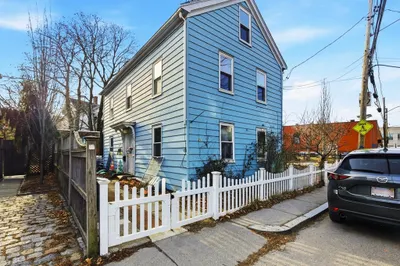 21 Starr Lane