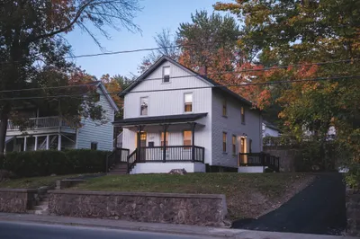 227 Deerfield St 1