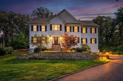 4 Murray Hill Circle 1