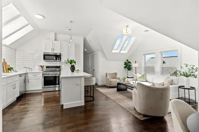 9 Upham Ave #3 1