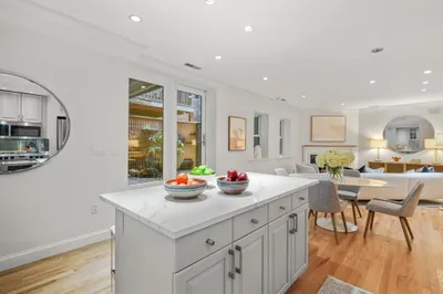 11 Durham St #1