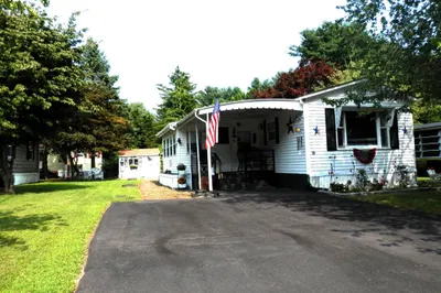 81 Acorn Drive 1