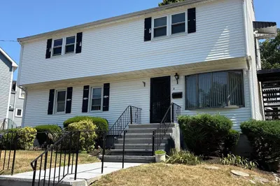 14 Reynolds Ave #A 1