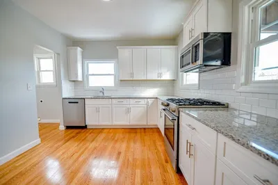 99 Cresthill Road #1