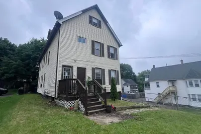 305 - 307 Main St