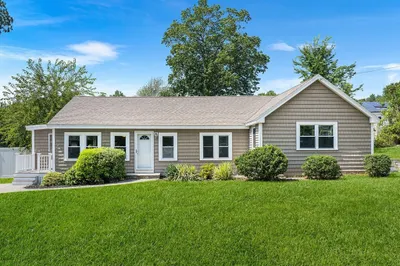 20 Birchmont St