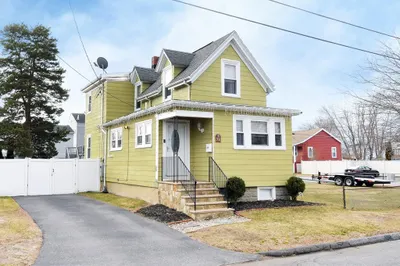 71 Bristow St