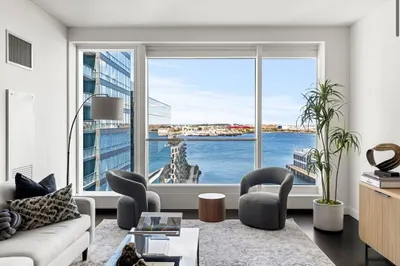 150 Seaport Blvd #9C