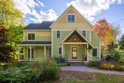 11 Berwick Ln 1