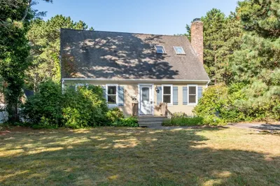 35 Claulise Ln 1