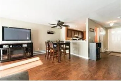 335 East Washington Street #22
