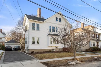105 Poplar St #1
