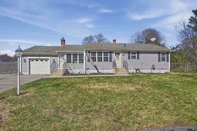 379 Cathy Street 1