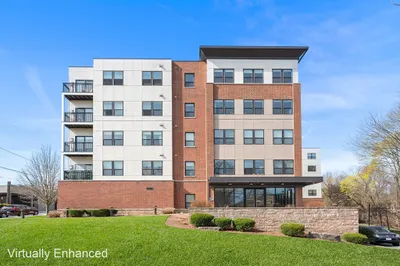 999 Hancock St #502 1