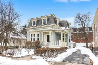 102 Dudley St