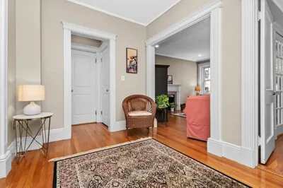18 Medfield St ##4