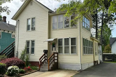 44-46 Spring Street 1