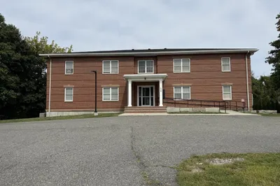 576 South Ave #6