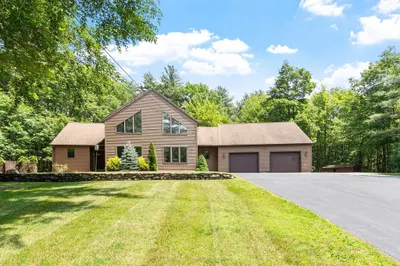 95 Willis Rd 1