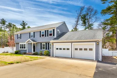 2 Fairway Dr 1