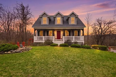 6 Spinnaker Cir