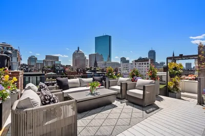 15 Marlborough St #PH