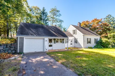 90 Hilltop Dr 1