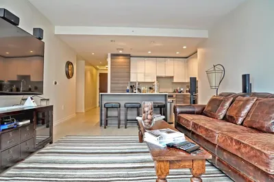 1 Franklin Street #1111 1
