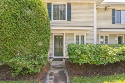 741 Washington St #8 1