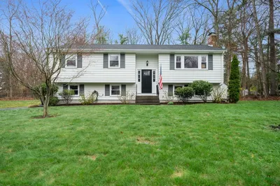 5 Samson Rd