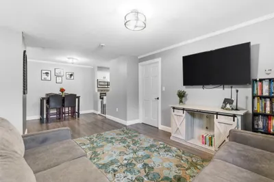 61 Wright St #102 1