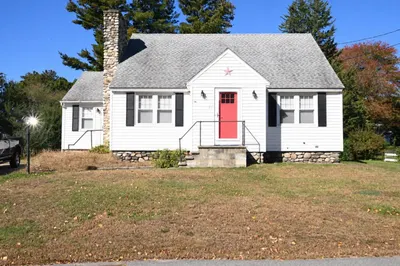 46 Litchfield Ave 1