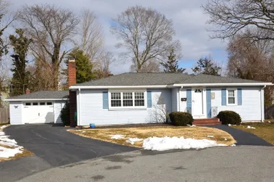 36 Fayette Pl