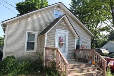695 Mill Street