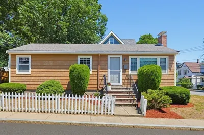 10 Meyer St 1