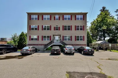 226-236 River St #2