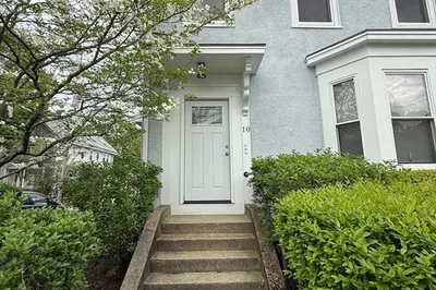 10 Church St #2