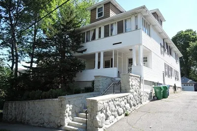 14 Harrington Street #14