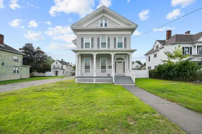 1971 Northampton St 1