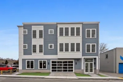 404 Lowell Street #6 1