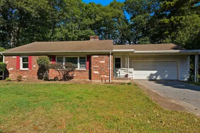 128 Warren Rd 1