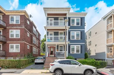 67 Whitten St