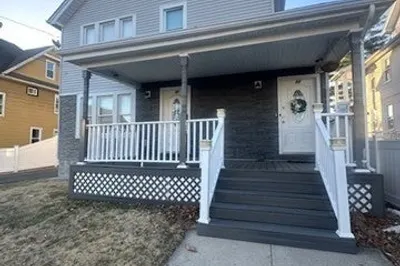 48 Silver St #1