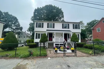 10-12 Dyer Street #10