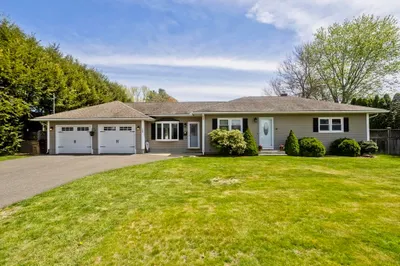 128 Williams St 1