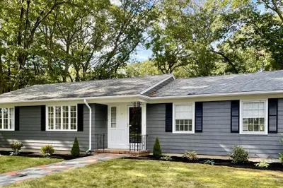 77 King Philip Rd 1