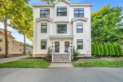 49a Chestnut St #3 1