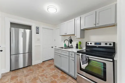 357 Granite St #1L