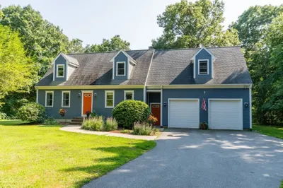 18 Goldfinch Dr 1