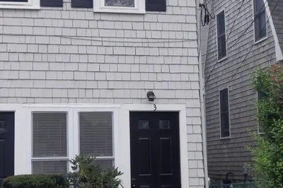 21 Sea St #3